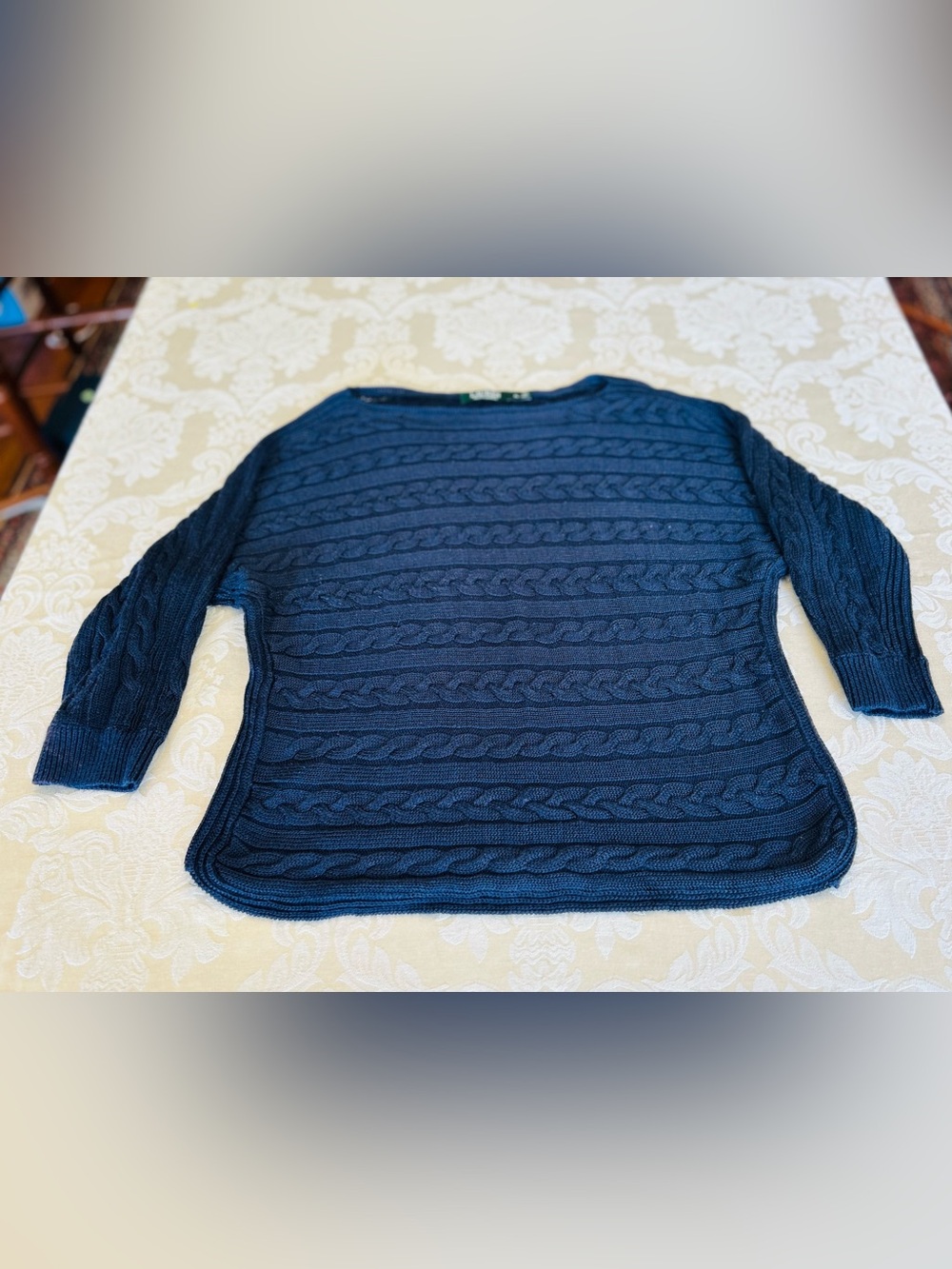 Ralph LaurenClassic Navy Cable-Knit Women’s Sweater Cotton blend size XL.